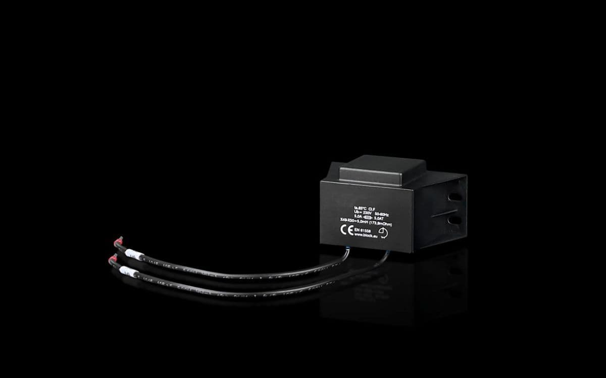 Line reactor Wall-mounted cooling unit Blue e+ Dynamic