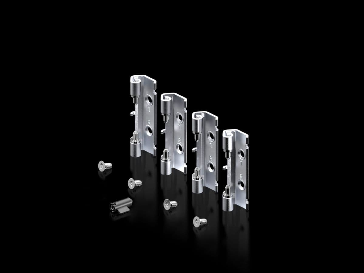 130&deg; hinges