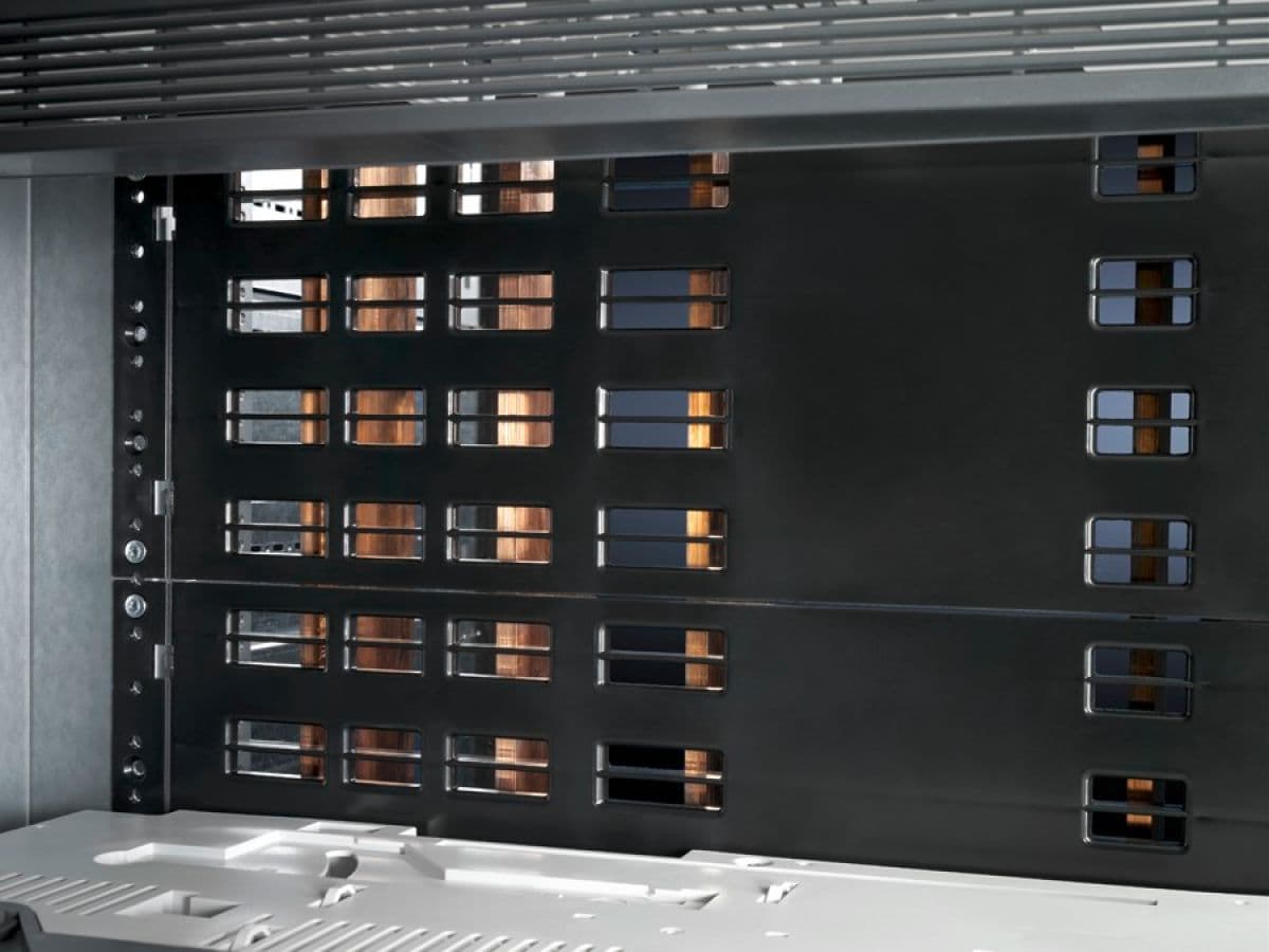 غطاء لـ distribution قضيب توزيع (ABB/Siemens fuse-switch فاصل section)