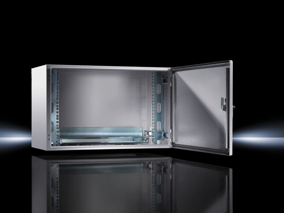 Wall-mounted enclosures AE with 482.6 mm (19") mounting angles, depth-variable